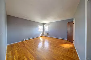 870 Garfield St, Franklin Square, NY 11010 - Photo 16