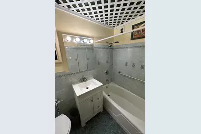 153-25 88th Street #5L, Howard Beach, NY 11414 - Photo 2