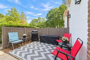 305 Brettonwoods Dr, Coram, NY 11727 - Photo 14