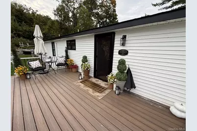 2 Walnut Park Lot 24 Lane, Milton, NY 12547 - Photo 2