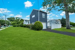 1980 Cameron Ave, Merrick, NY 11566 - Photo 4