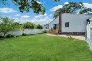 1980 Cameron Ave, Merrick, NY 11566 - Photo 44