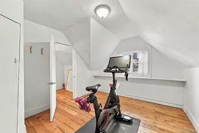 6 Saint James Court, Kingston, NY 12401 - Photo 8
