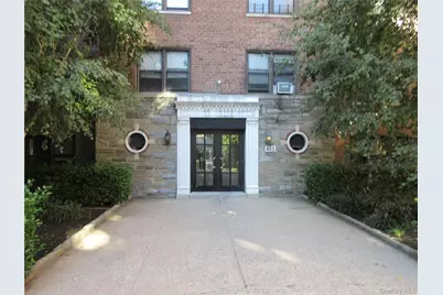 485 East Lincoln Avenue #212, Mount Vernon, NY 10550 - Photo 2