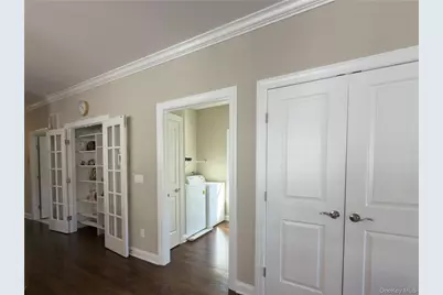 36 Providence Drive, Islip Terrace, NY 11752 - Photo 14