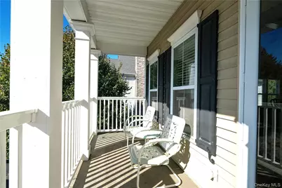36 Providence Drive, Islip Terrace, NY 11752 - Photo 4