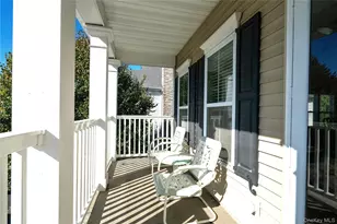 36 Providence Dr, Islip Terrace, NY 11752 - Photo 4