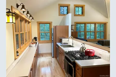 44 Trail Of The Hemlocks, Putnam Valley, NY 10579 - Photo 14