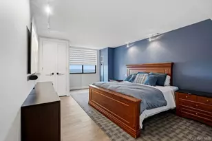 27010 Grand Central Parkway Pkwy, Floral Park, NY 11005 - Photo 28