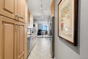 27010 Grand Central Parkway Pkwy, Floral Park, NY 11005 - Photo 24
