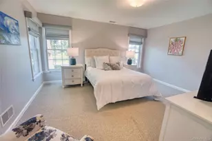 208 Cinnamon Cir, Rhinebeck, NY 12572 - Photo 16