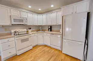 208 Cinnamon Cir, Rhinebeck, NY 12572 - Photo 12