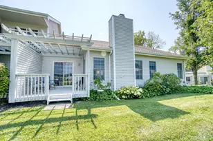 208 Cinnamon Cir, Rhinebeck, NY 12572 - Photo 26