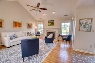 208 Cinnamon Cir, Rhinebeck, NY 12572 - Photo 8