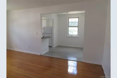 101 Carpenter Avenue #E2, Mount Kisco, NY 10549 - Photo 16