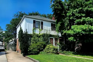 75-16 175th St, Fresh Meadows, NY 11366 - Photo 1