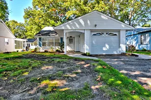 177 Canterbury Dr, Ridge, NY 11961 - Photo 8