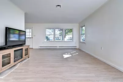 177 Canterbury Drive, Ridge, NY 11961 - Photo 12