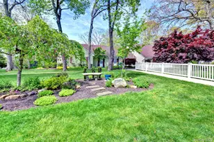 177 Canterbury Dr, Ridge, NY 11961 - Photo 28