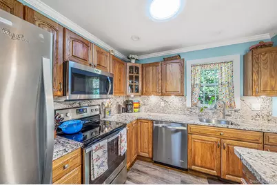 148 Laurance Lane, Ridge, NY 11961 - Photo 12
