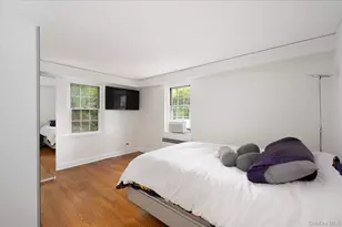 52 Underhill Rd, Scarsdale, NY 10583 - Photo 24