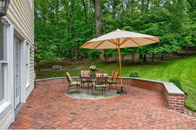 136 Cove Neck Road, Oyster Bay, NY 11771 - Photo 30