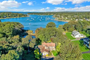9 Shipyard Ln, Setauket, NY 11733 - Photo 4