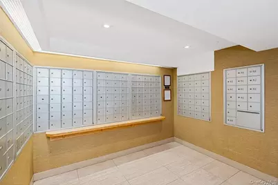 118-17 Union Turnpike #18K, Forest Hills, NY 11375 - Photo 30