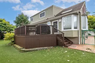 24 Downing Ave, Sea Cliff, NY 11579 - Photo 40