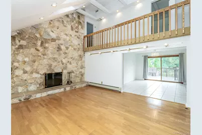 24 Downing Avenue, Sea Cliff, NY 11579 - Photo 6