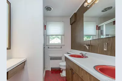 24 Downing Avenue, Sea Cliff, NY 11579 - Photo 34