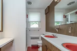 24 Downing Ave, Sea Cliff, NY 11579 - Photo 34