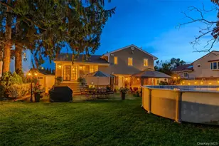 56 Kingston Ave, Hicksville, NY 11801 - Photo 24