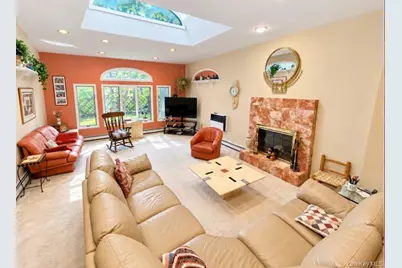 46 Stevenson Place, Deer Park, NY 11729 - Photo 6