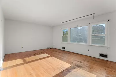 180 Bradford Avenue, Rye, NY 10580 - Photo 12
