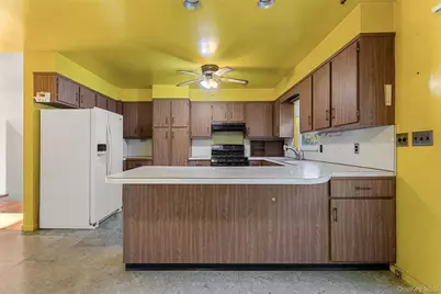 180 Bradford Avenue, Rye, NY 10580 - Photo 14