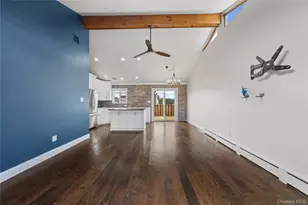 1051 Park Ln N, Franklin Square, NY 11010 - Photo 20