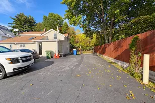 74 Genung St, Middletown, NY 10940 - Photo 12