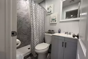 8 Mayflower Ct, Brentwood, NY 11717 - Photo 8