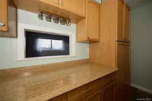 26 Cooper Rd, Poughkeepsie, NY 12603 - Photo 12