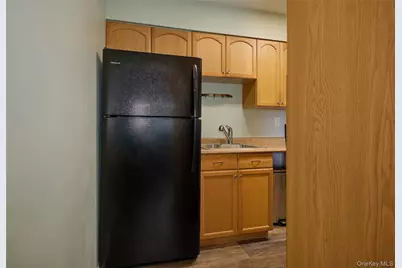 26 Cooper Road #205, Poughkeepsie, NY 12603 - Photo 10