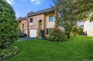 148 Southgate Cir, Massapequa Park, NY 11762 - Photo 6