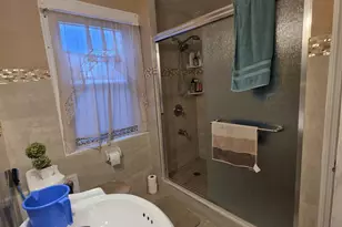116-23 204th St, Saint Albans, NY 11412 - Photo 6
