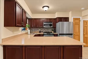1850 Radcliff Ave, Bronx, NY 10462 - Photo 2