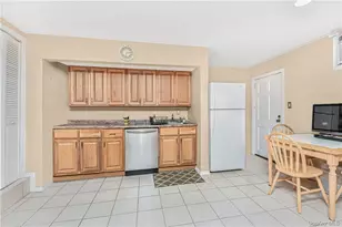 1008 Balcom Ave, Bronx, NY 10465 - Photo 12
