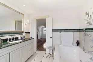 14-21 Burton St, Whitestone, NY 11357 - Photo 40