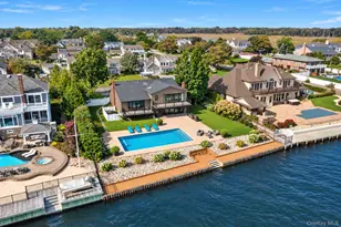 8 Shoal Dr, West Islip, NY 11795 - Photo 6