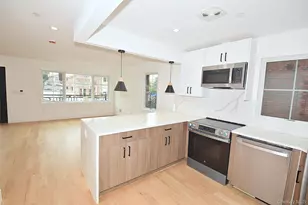 38-36 215St, Bayside, NY 11361 - Photo 4