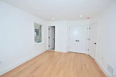 38-36 215St #1fl, Bayside, NY 11361 - Photo 10