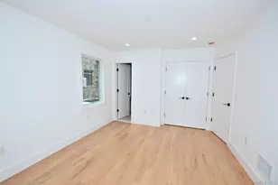 38-36 215St, Bayside, NY 11361 - Photo 10